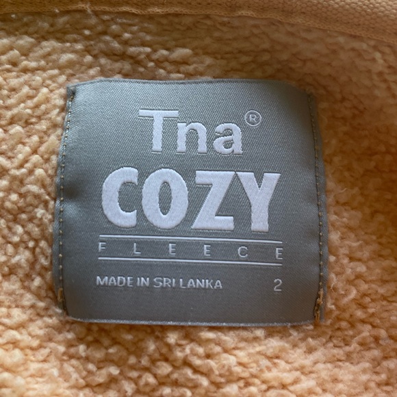 TNA Cozy Fleece Boyfriend Hoodie Size: 2 - Picture 3 of 4